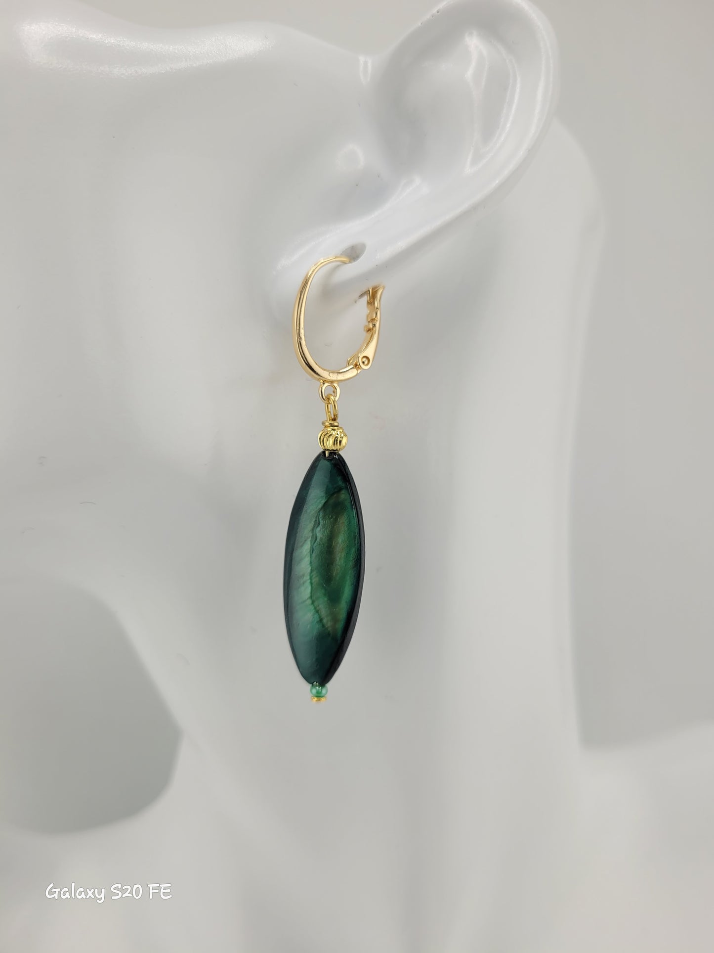 Boucles d'oreilles pendantes en perles coquillage vert Nagpur