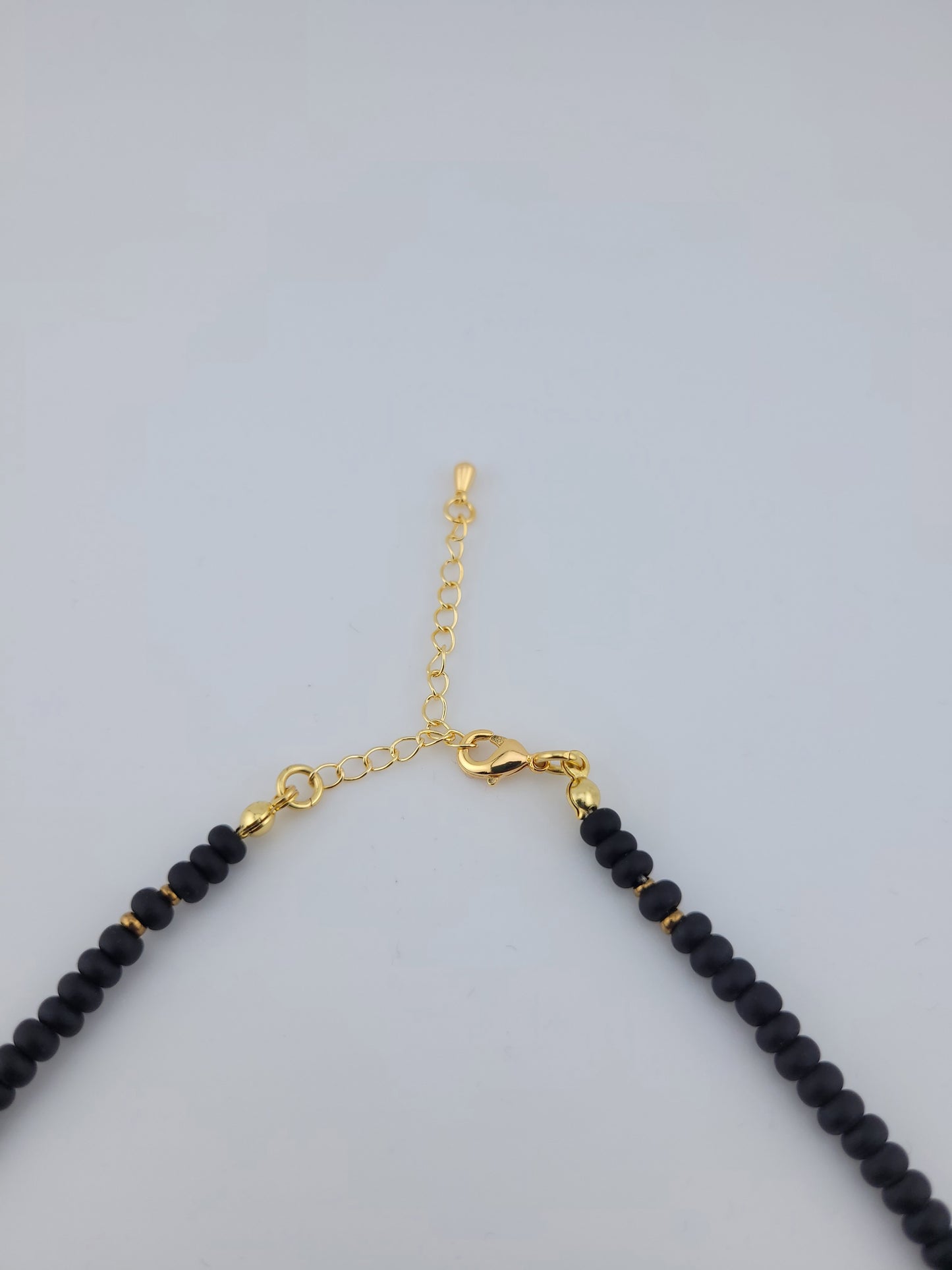 Collier en perle de verre et Onyx noir Tanjavur