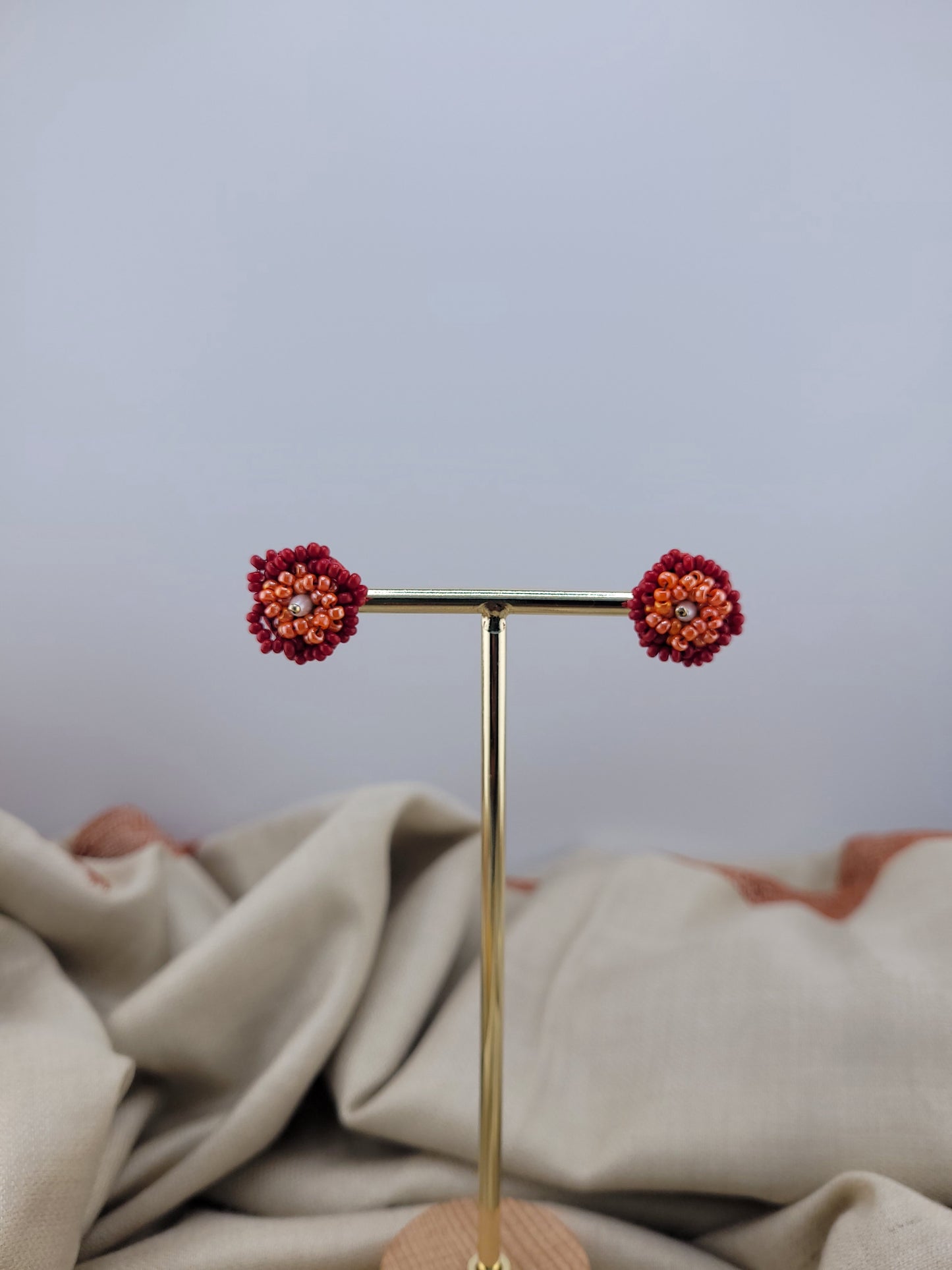 Bouton d'oreilles en perles de verre Pune