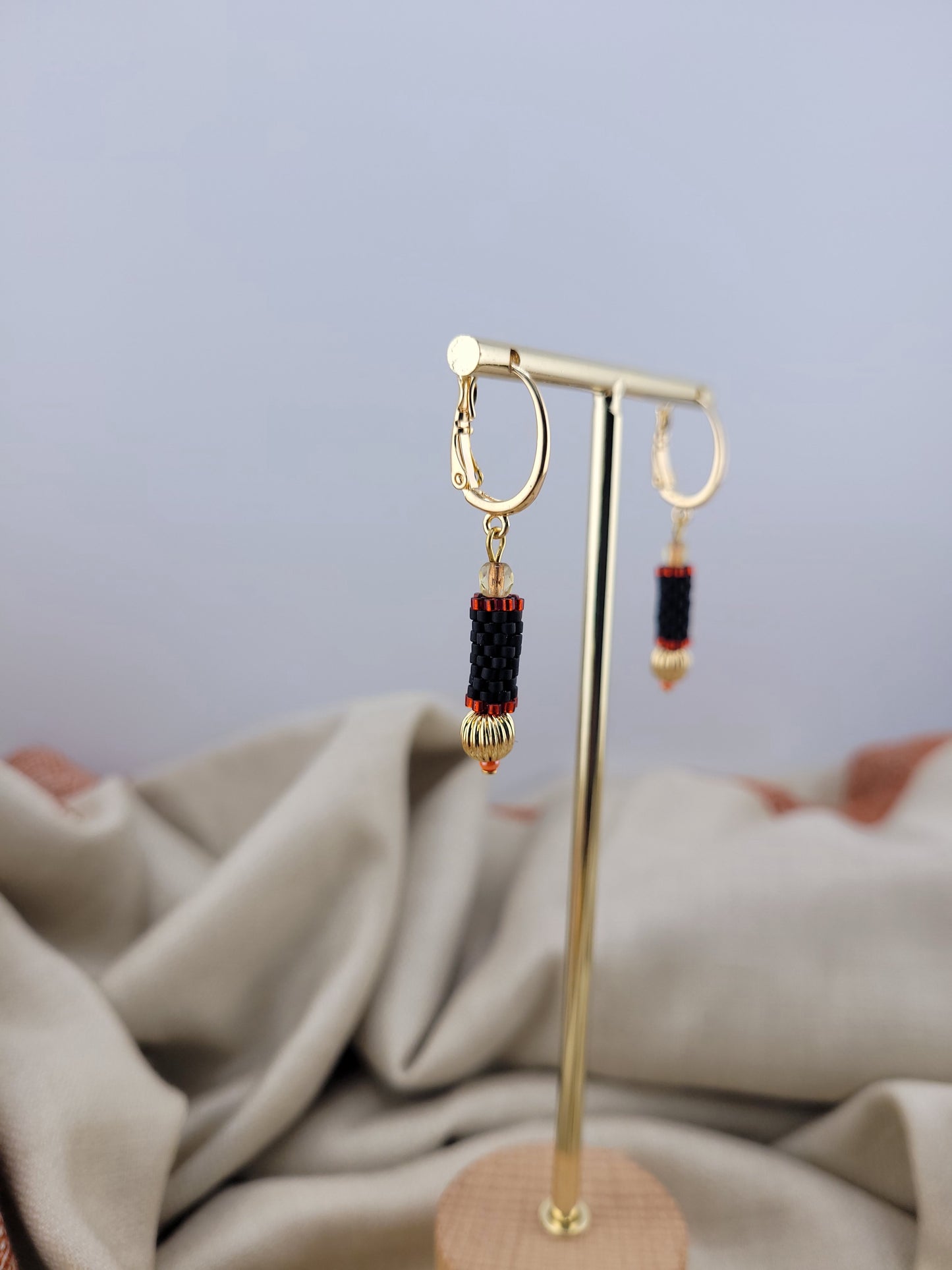 Boucles d'oreilles pendantes en perles miyuki rouge Mumbai