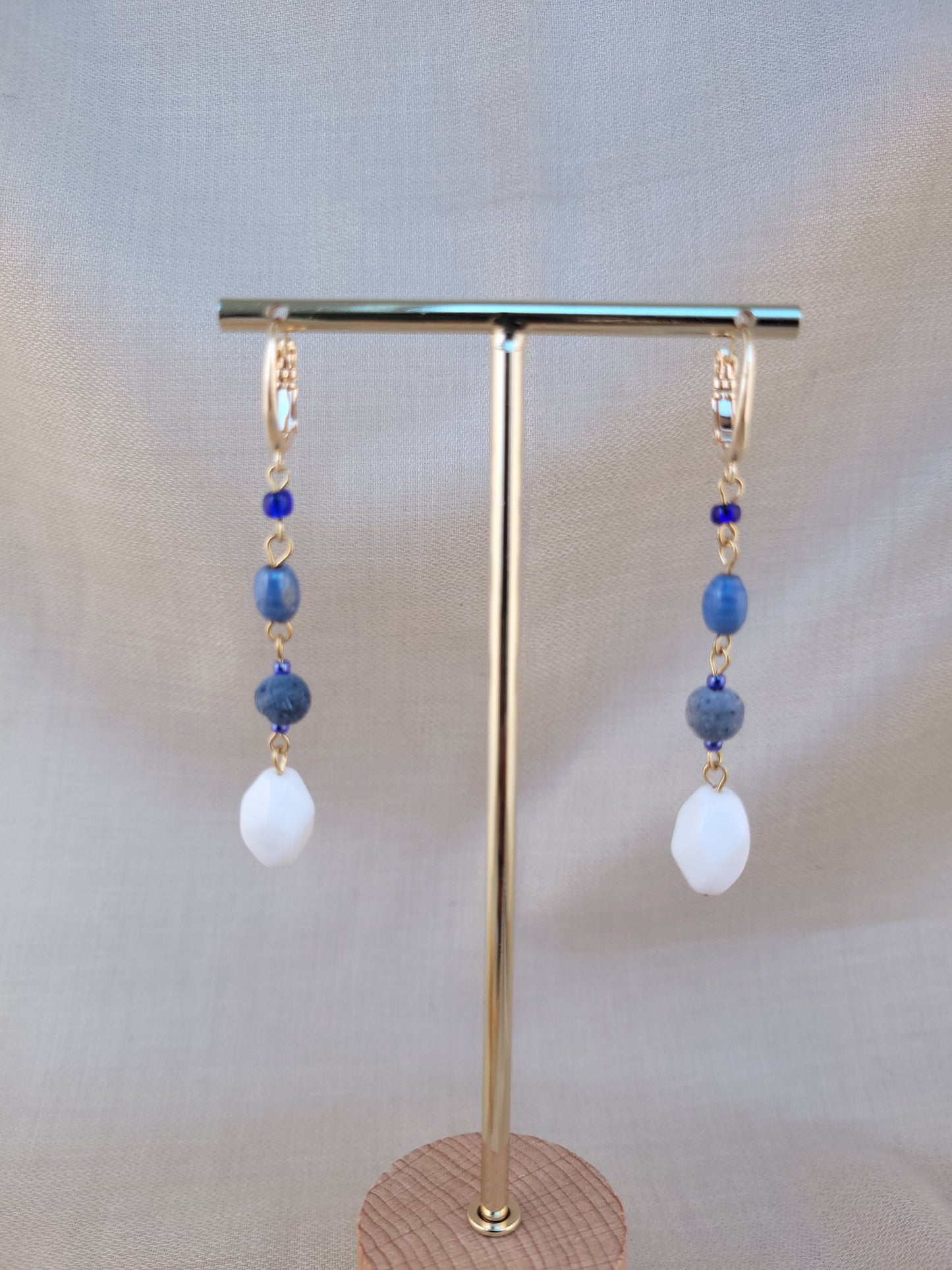 Boucles d'oreilles pendantes bleu Bombay