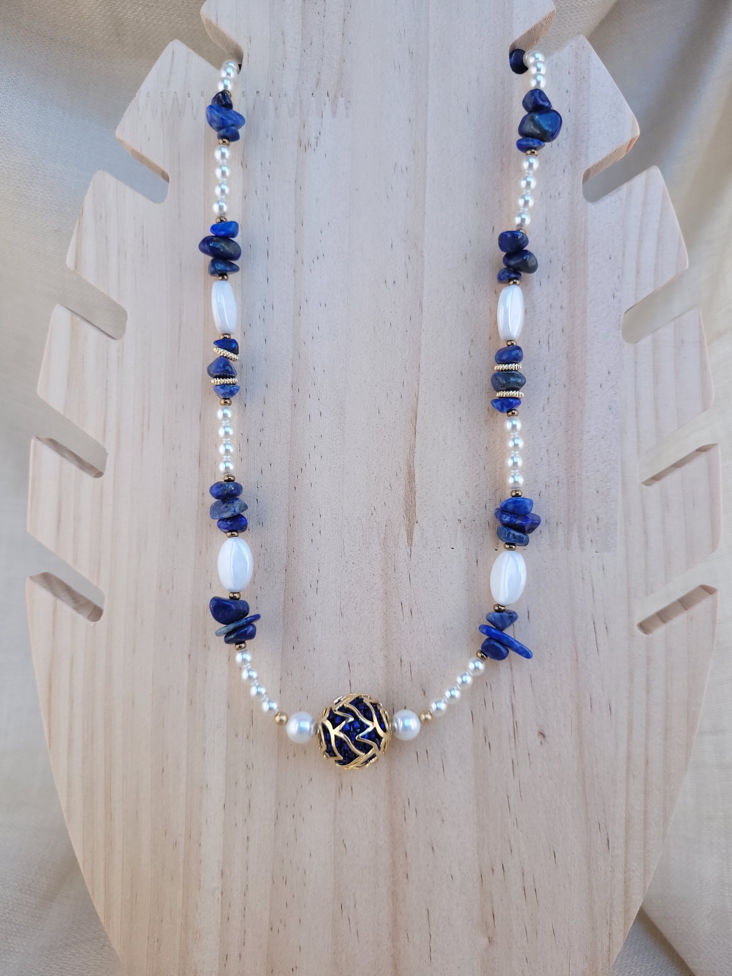 Collier en perle de Lapis Lazuri Galata