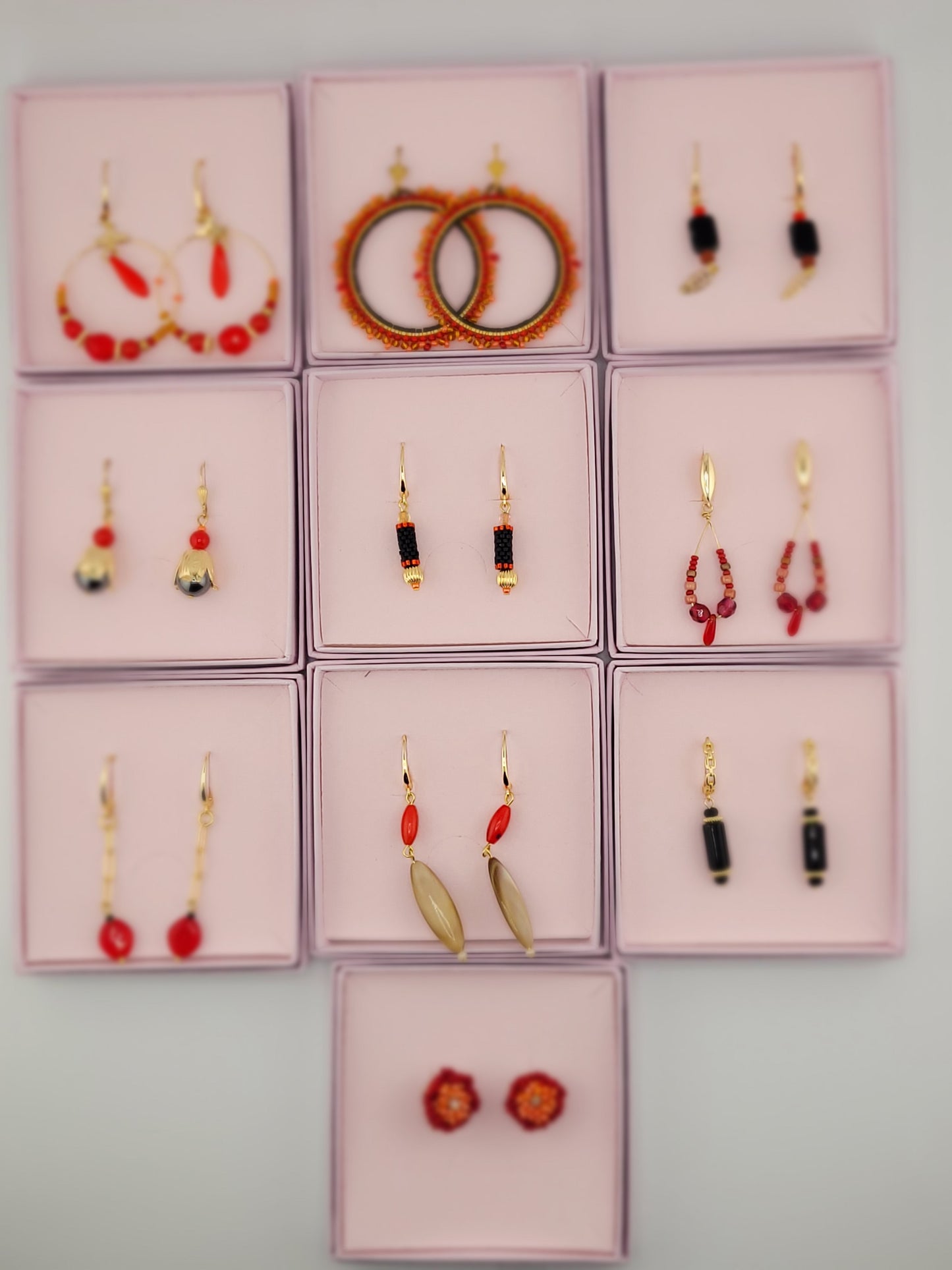 Boucles d'oreilles pendantes en perles miyuki rouge Mumbai