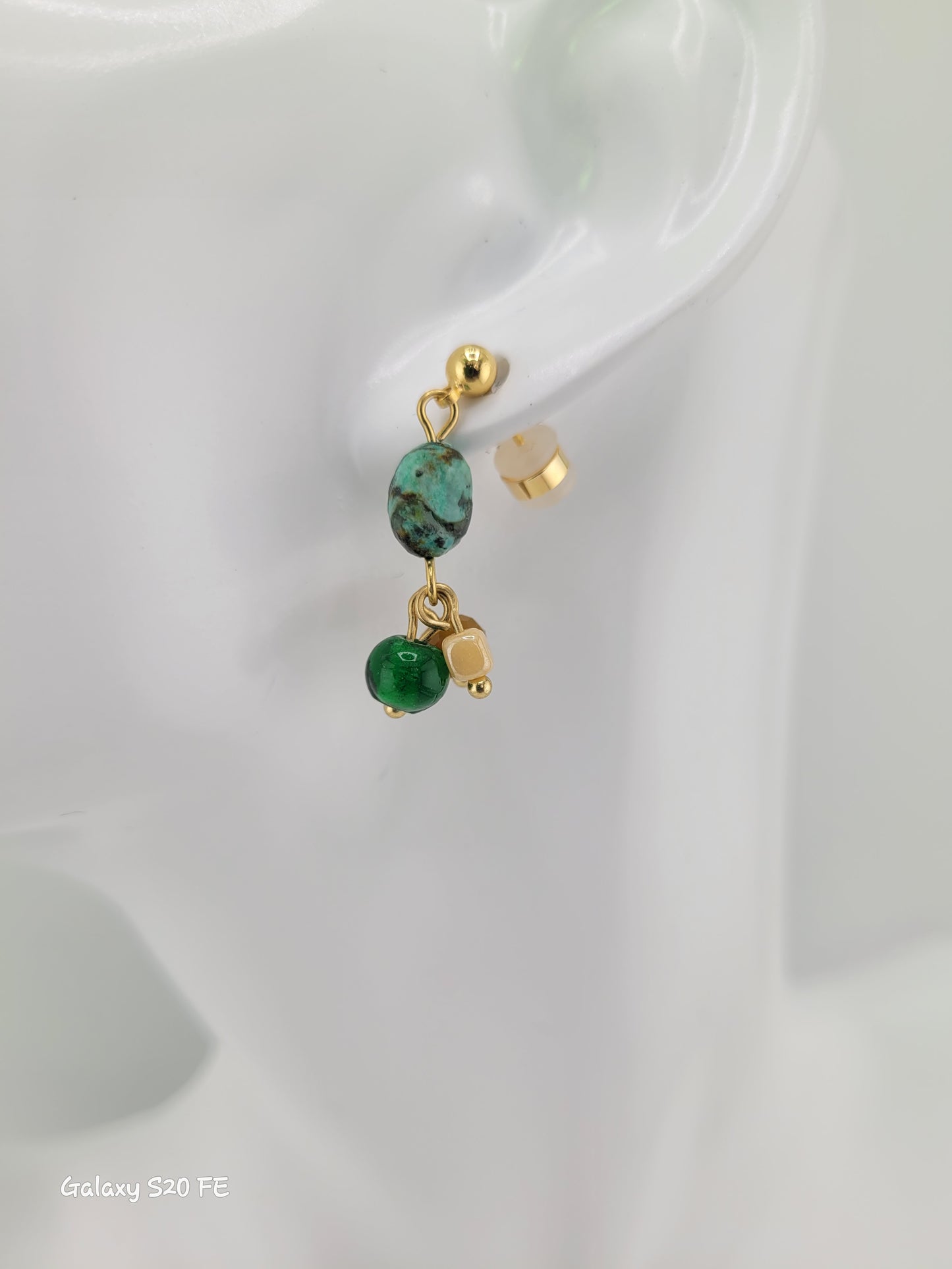 Clous d'oreilles en Turquoise naturelle Indore