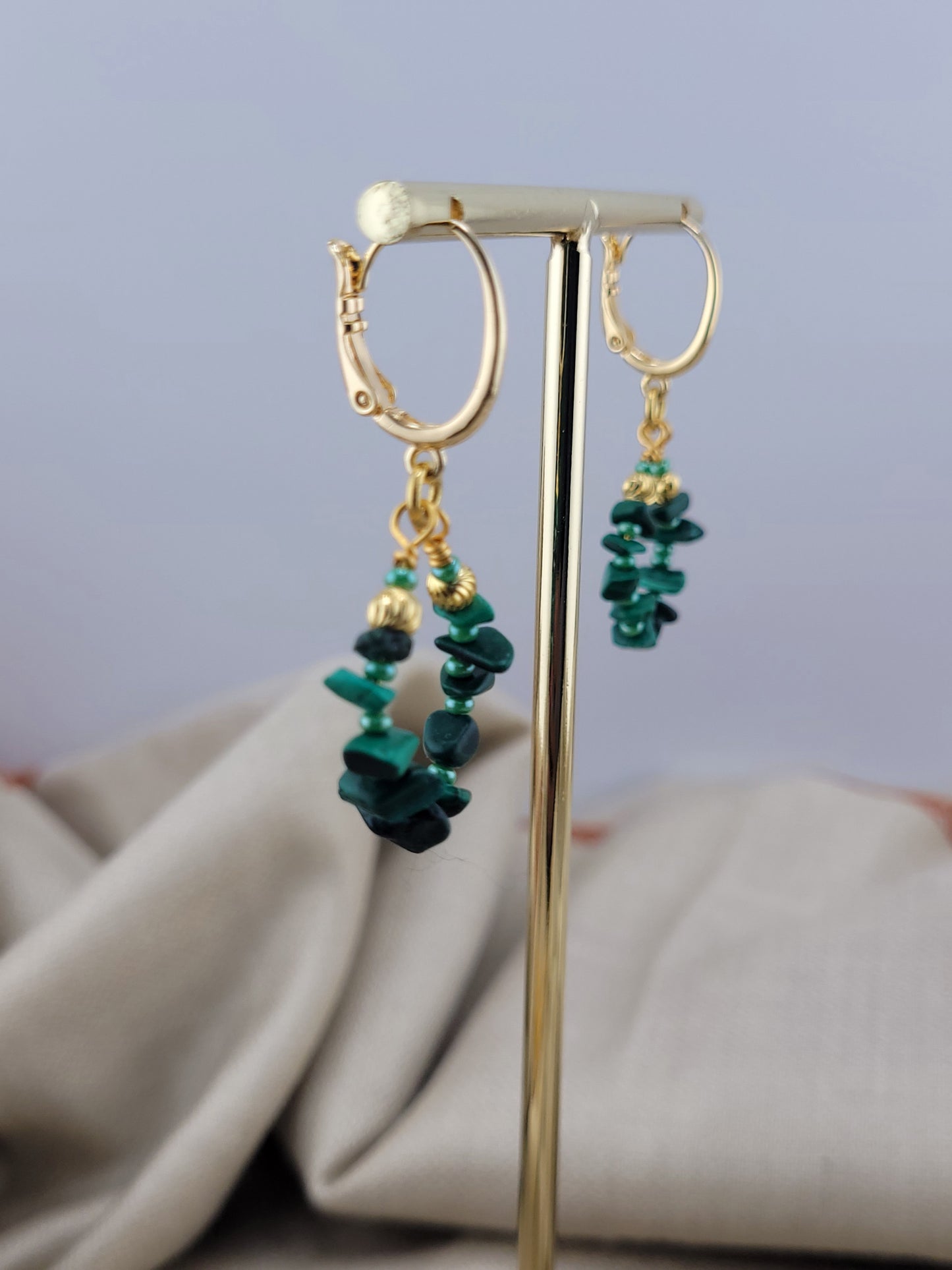 Boucles d'oreille goutte Malachite Tanjavur