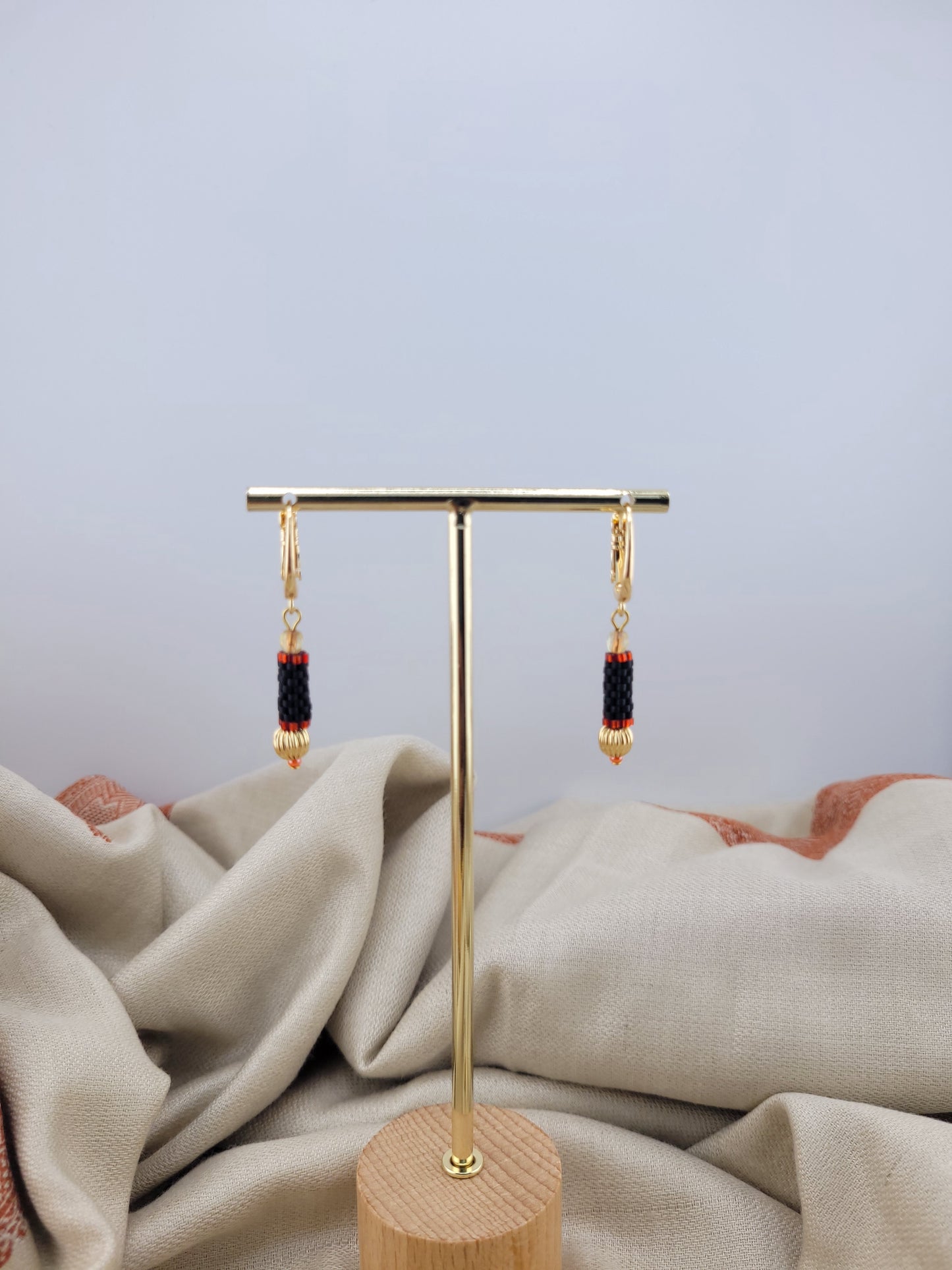 Boucles d'oreilles pendantes en perles miyuki rouge Mumbai
