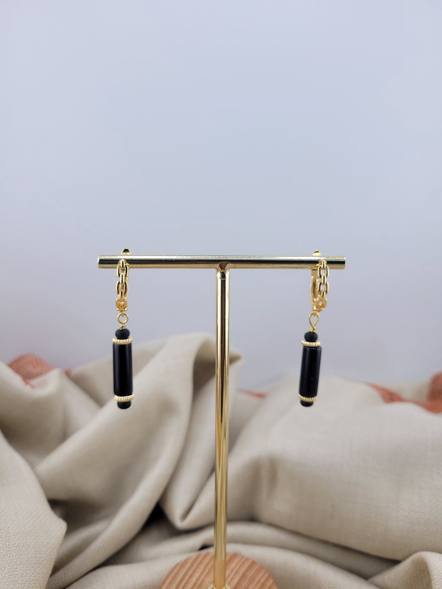 Boucles d'oreilles dormeuse onyx noir Tanjavur