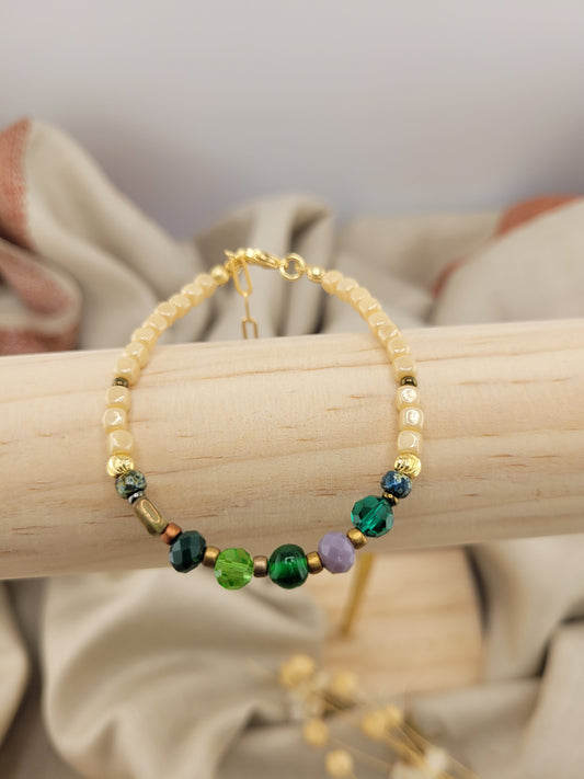 Bracelet en perles de verre vert Mandurai