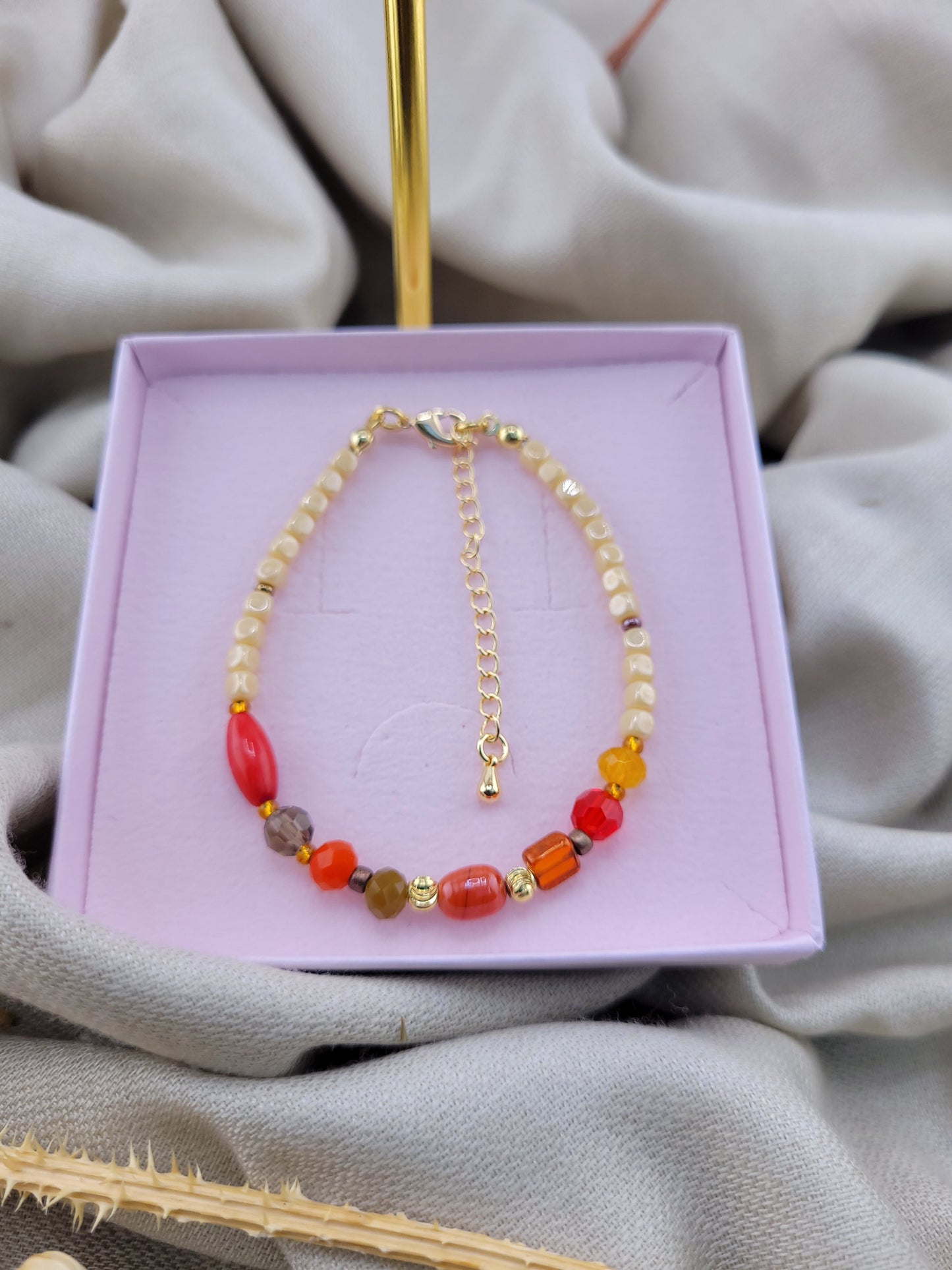 Bracelet en perles de verre rouge Mandurai