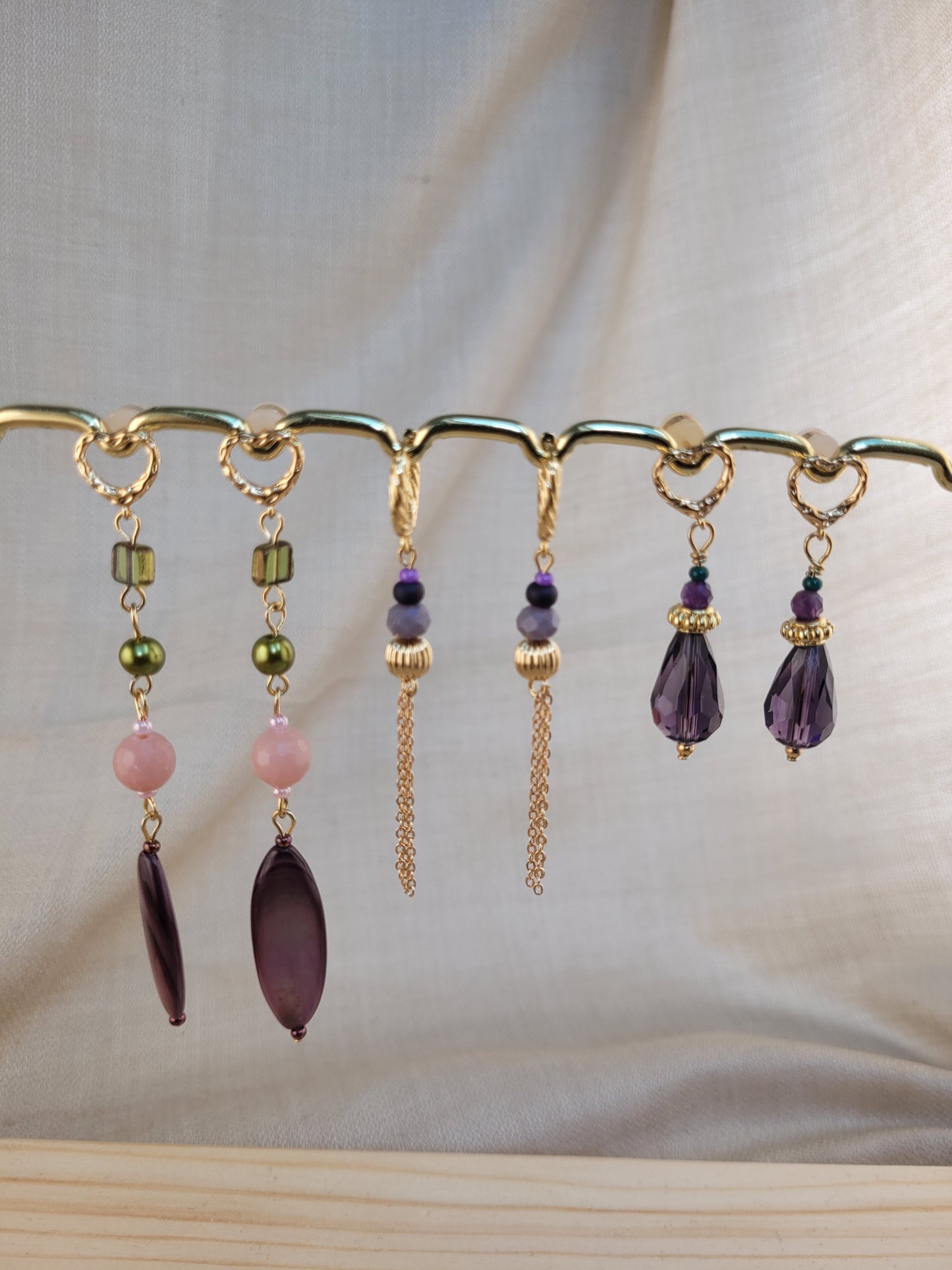 Boucles d'oreilles pendantes Opale et perles de coquillages Mombasa